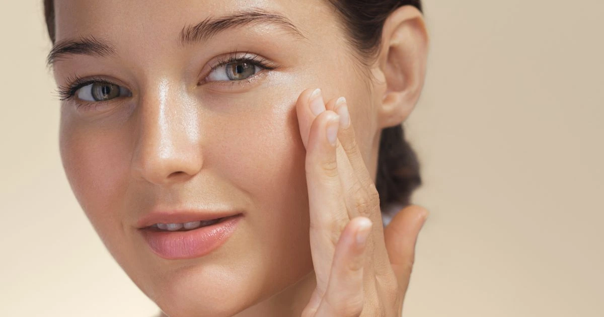 First neurotoxin appointment consultation and facial assessment